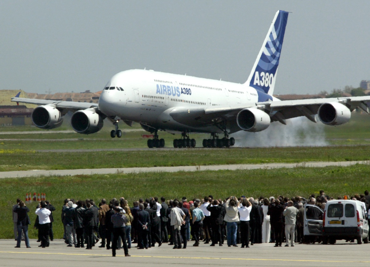 Airbus A380 Service