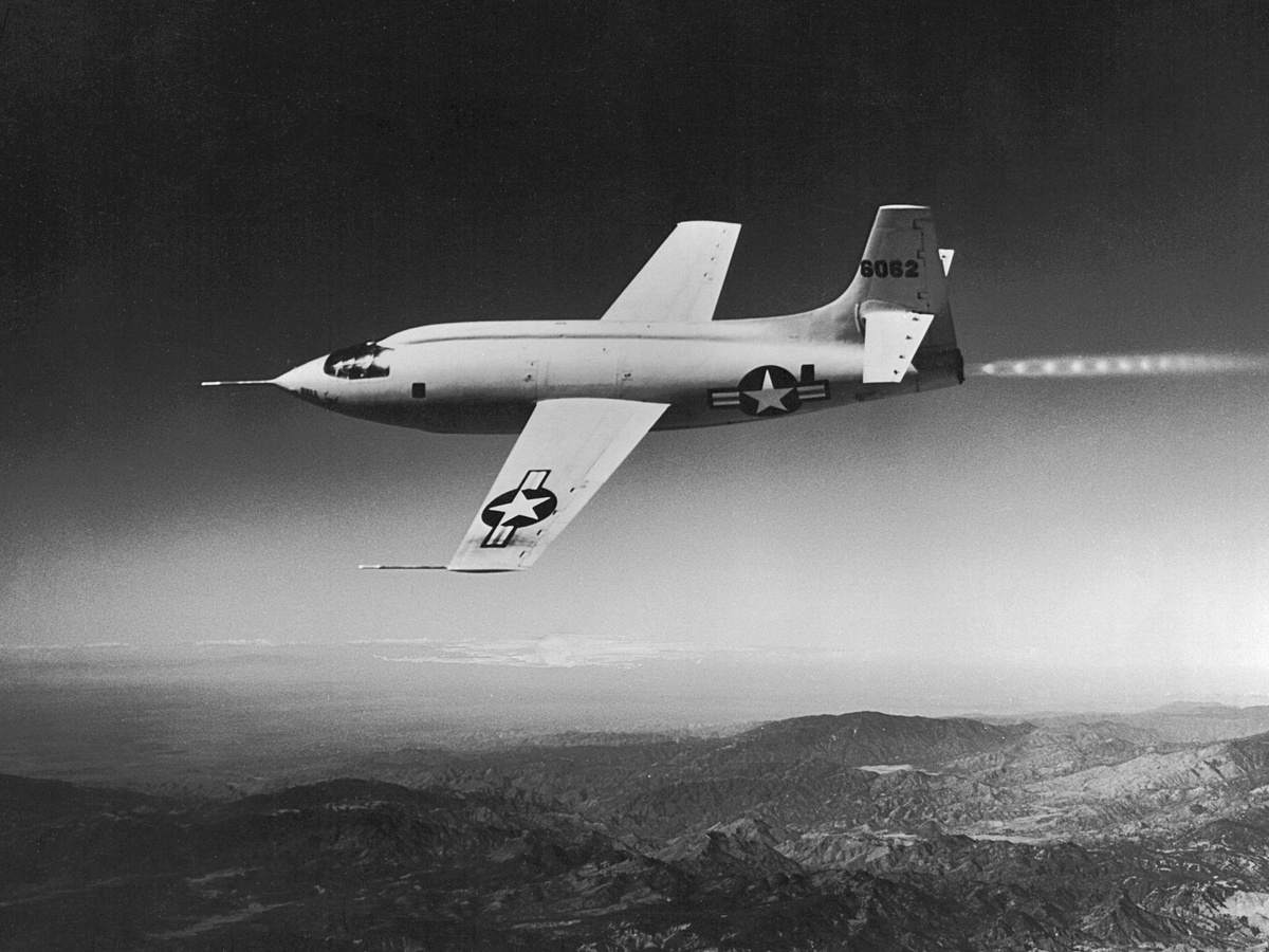 Bell X-1 Breaks Mach 1