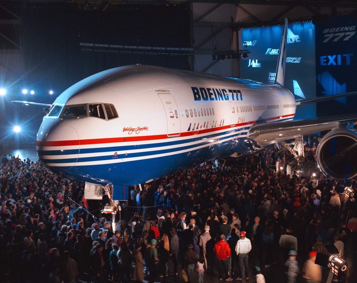 Boeing 777